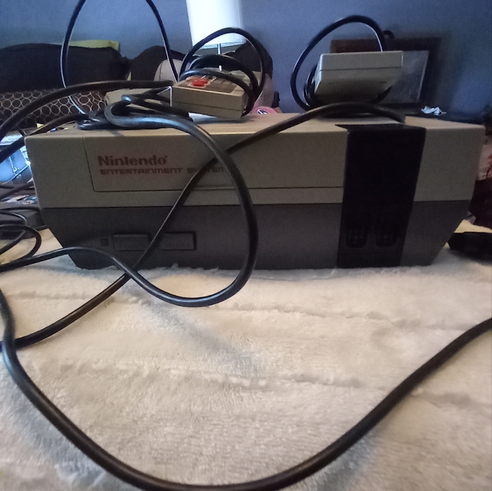 Vintage Nintendo ME 001 Parts with Everything Seen - Picture 2 of 9